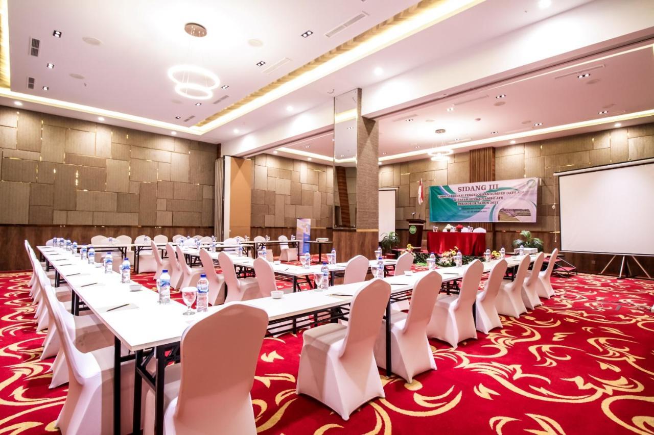 Parkside Gayo Petro Hotel Takengon Екстер'єр фото