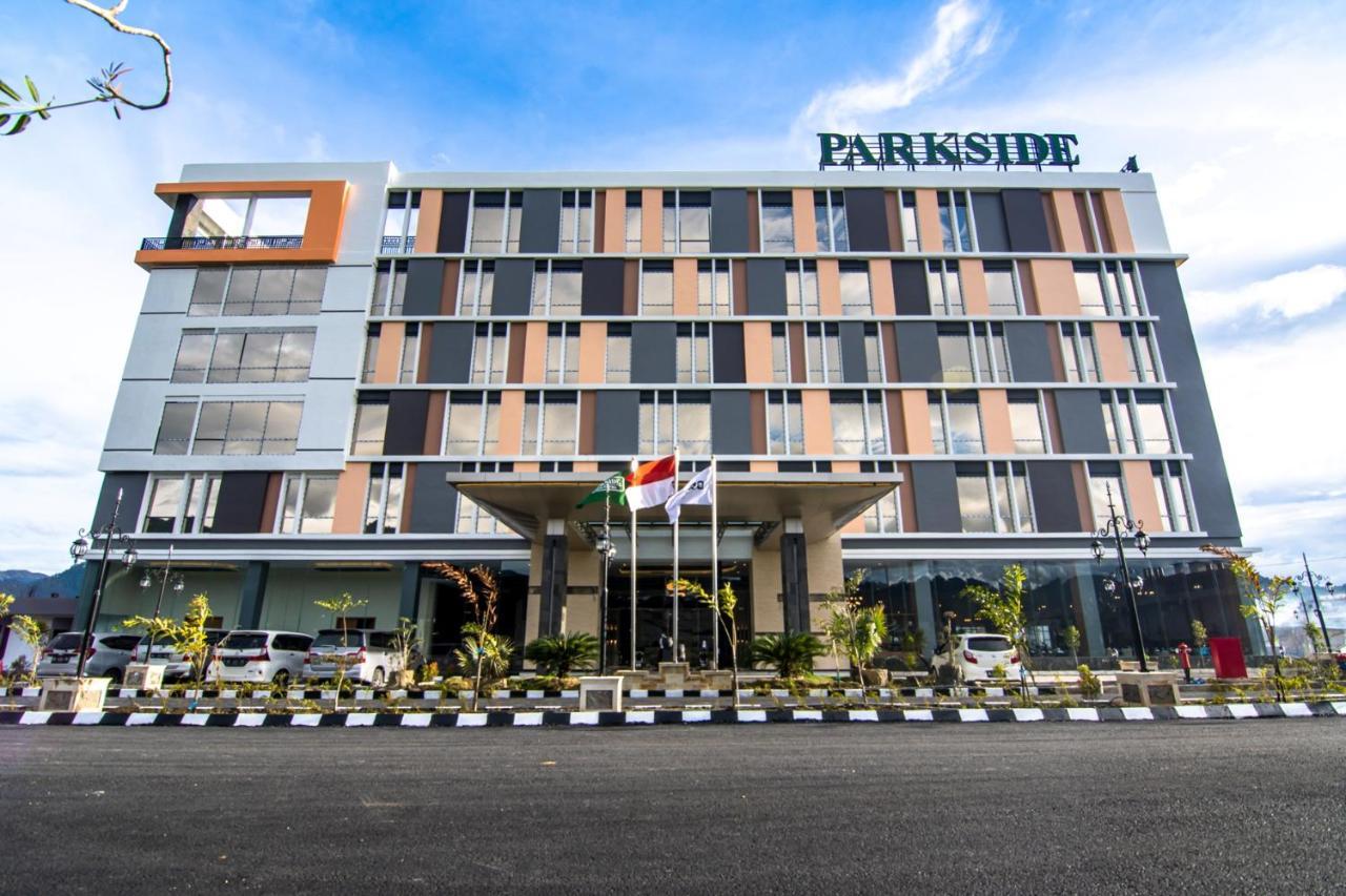 Parkside Gayo Petro Hotel Takengon Екстер'єр фото