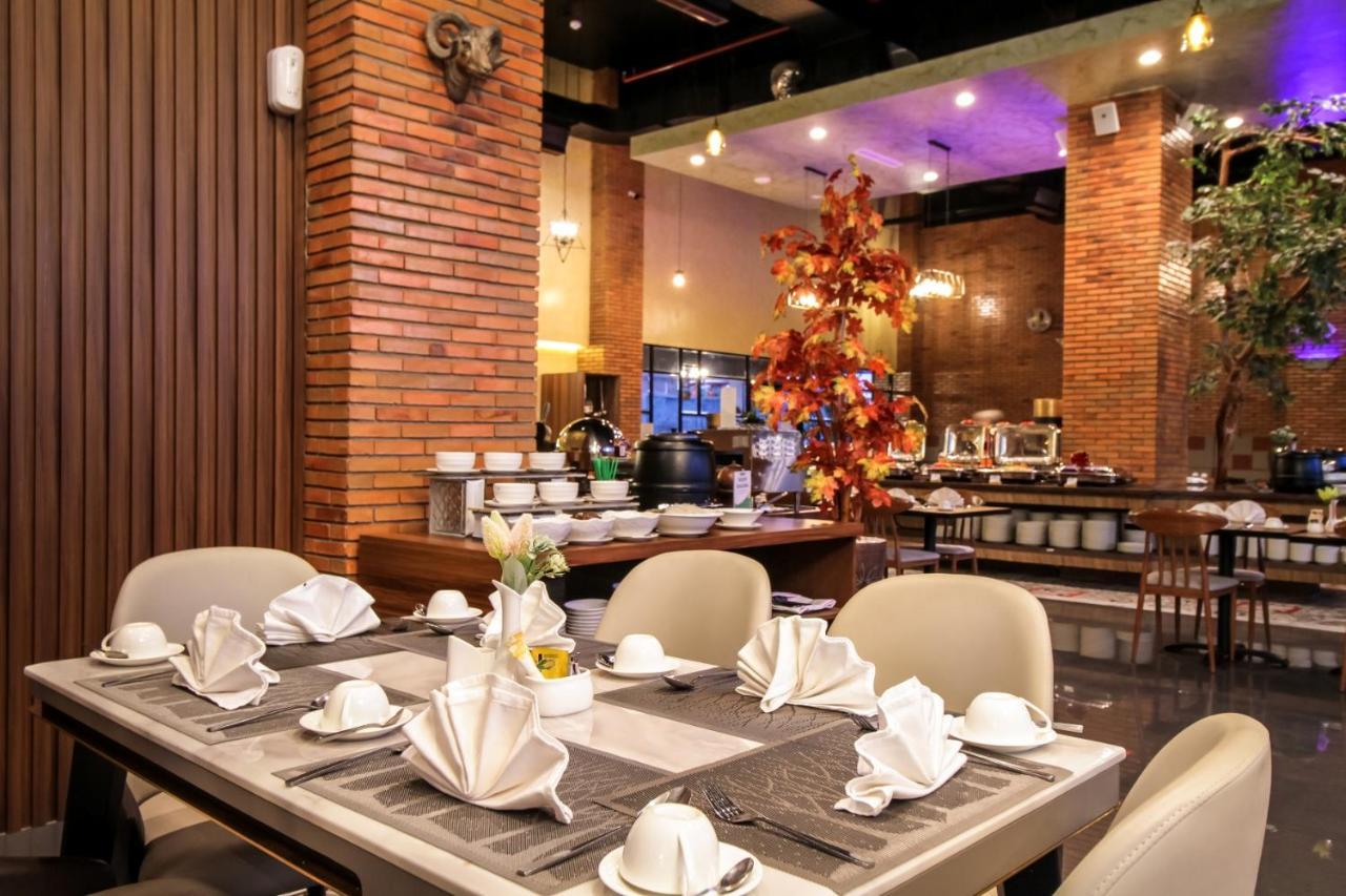 Parkside Gayo Petro Hotel Takengon Екстер'єр фото