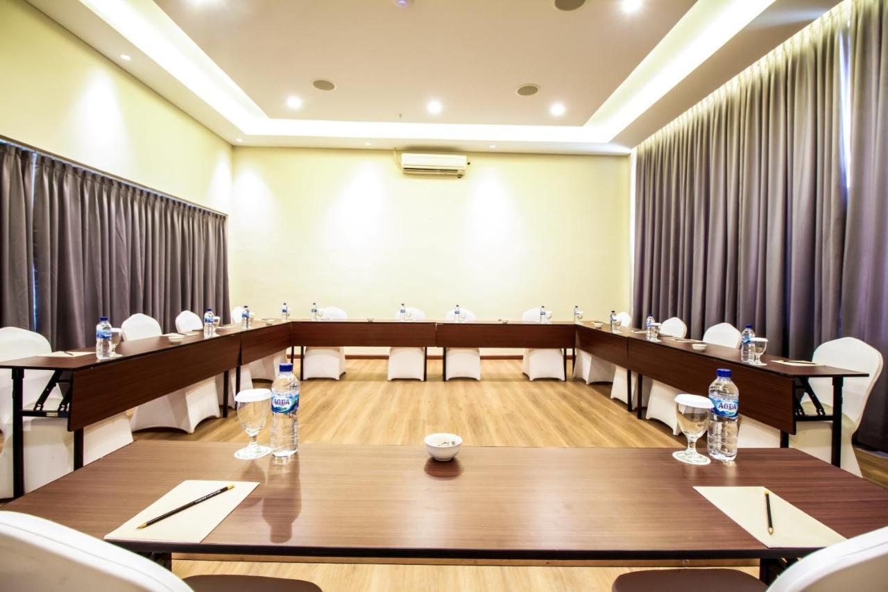 Parkside Gayo Petro Hotel Takengon Екстер'єр фото