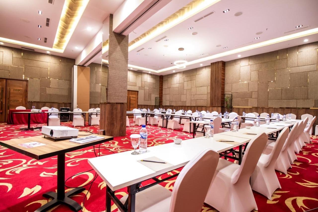 Parkside Gayo Petro Hotel Takengon Екстер'єр фото