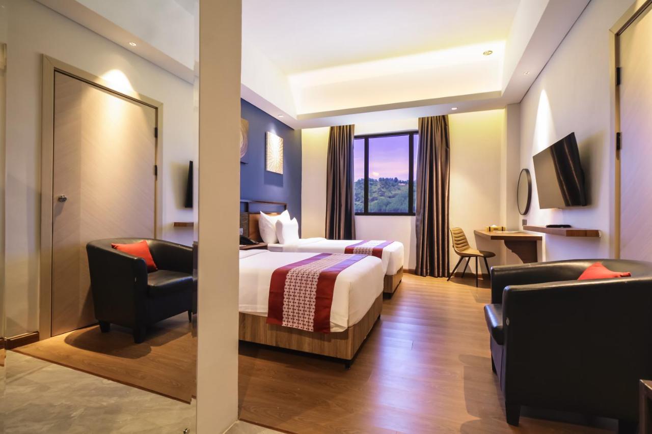 Parkside Gayo Petro Hotel Takengon Екстер'єр фото